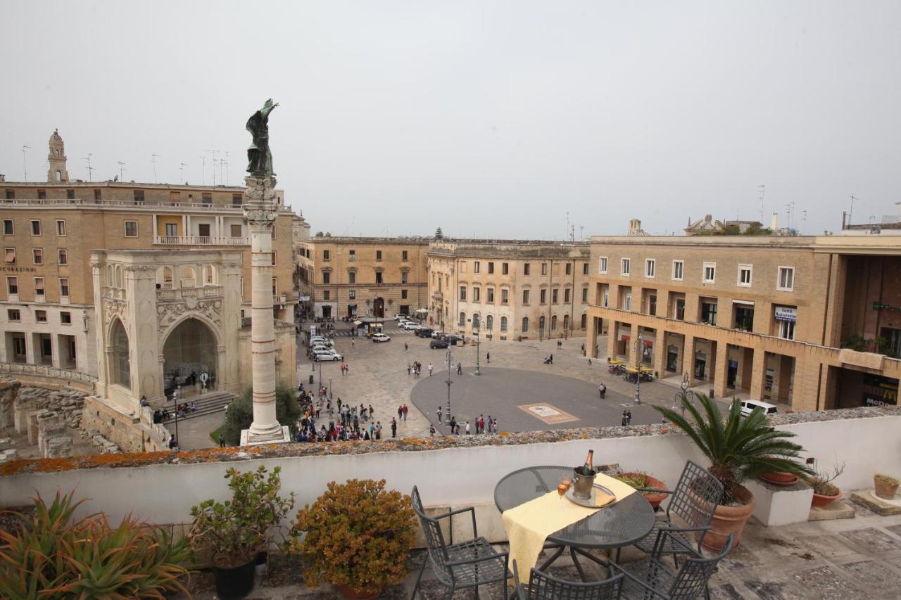 Terrazza Sant'Oronzo Acomodação com café da manhã Lecce Exterior foto